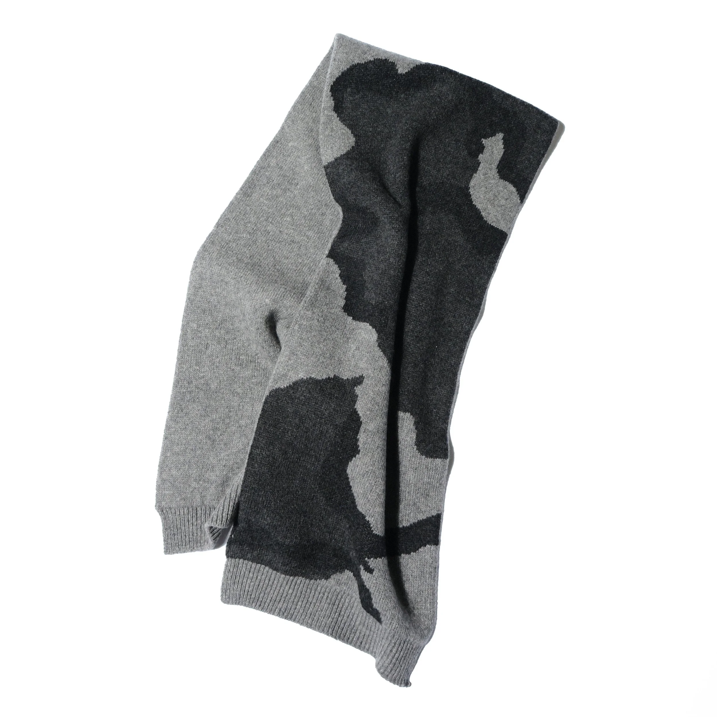 THE FABRIC “CAMOSAI MUFFLER